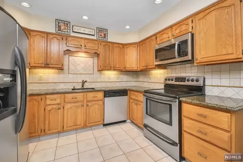 51 Dewey Drive Ringwood NJ 07456