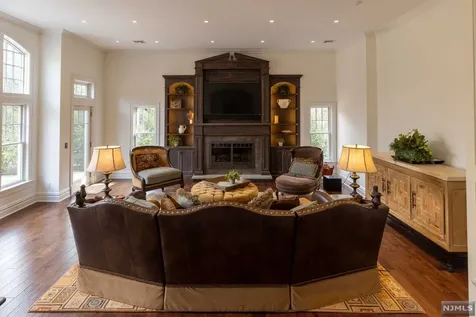 5 Secor Road Upper Saddle River NJ 07458