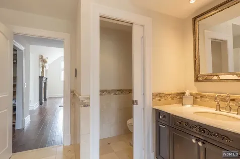 5 Secor Road Upper Saddle River NJ 07458