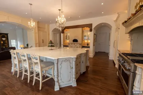 5 Secor Road Upper Saddle River NJ 07458