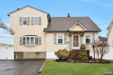 247 South Street Saddle Brook NJ 07663