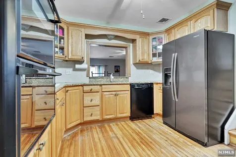 247 South Street Saddle Brook NJ 07663