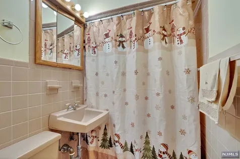 247 South Street Saddle Brook NJ 07663