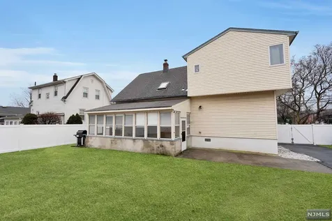 247 South Street Saddle Brook NJ 07663