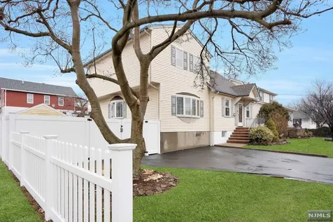 247 South Street Saddle Brook NJ 07663