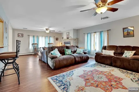 247 South Street Saddle Brook NJ 07663