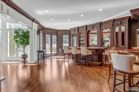 114 Seminary Drive Mahwah NJ 07430