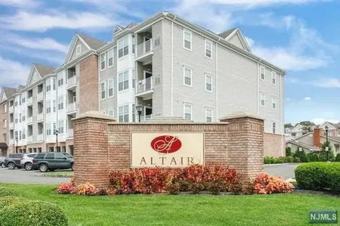 3104 Cory Lane Elmwood Park NJ 07407