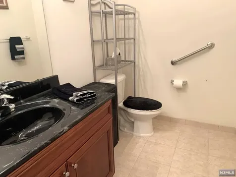 3104 Cory Lane Elmwood Park NJ 07407