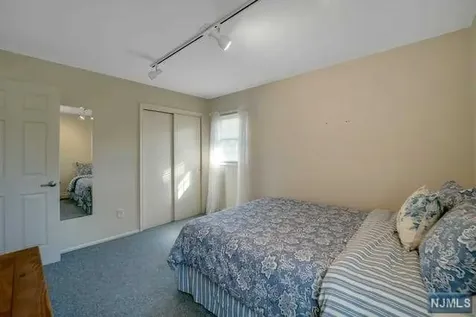 30 Jay Street Roxbury Township NJ 07876