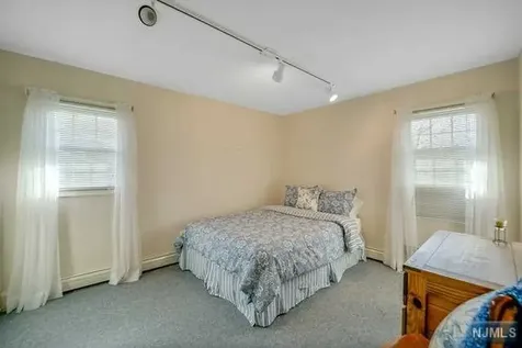 30 Jay Street Roxbury Township NJ 07876