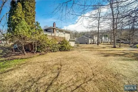 30 Jay Street Roxbury Township NJ 07876
