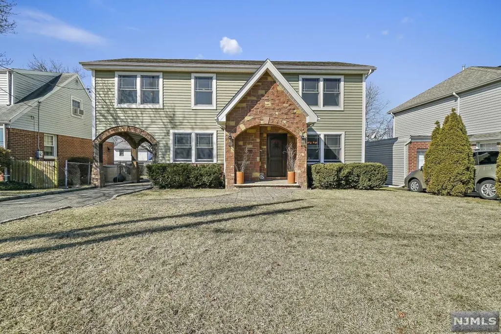 20 Wilcox Street Dumont NJ 07628