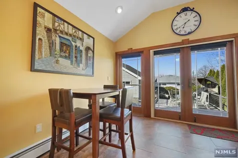 20 Wilcox Street Dumont NJ 07628