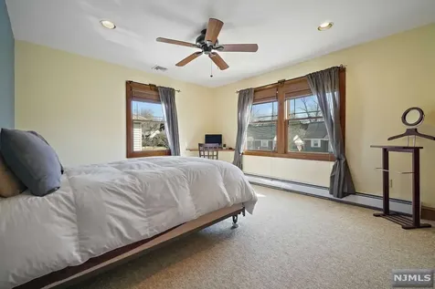 20 Wilcox Street Dumont NJ 07628