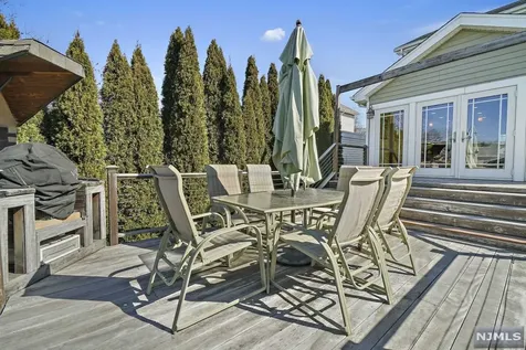 20 Wilcox Street Dumont NJ 07628