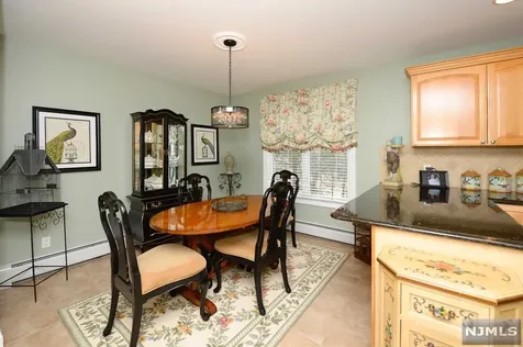 6 Skymark Court Upper Saddle River NJ 07458