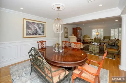 6 Skymark Court Upper Saddle River NJ 07458