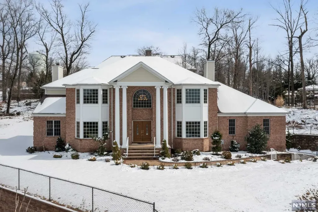 5 Ledgewood Court Cedar Grove NJ 07009