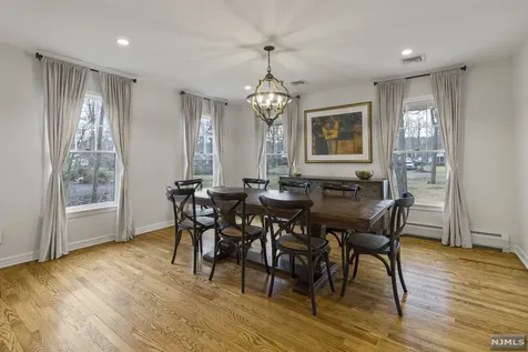 122 Brookview Drive Woodcliff Lake NJ 07677