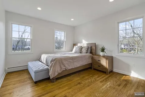 122 Brookview Drive Woodcliff Lake NJ 07677