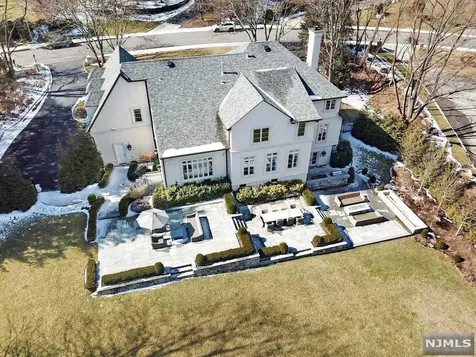 11 Crocker Mansion Drive Mahwah NJ 07430