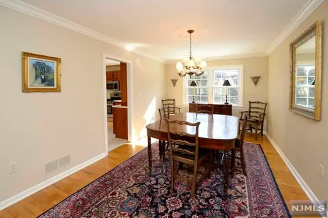 14 Cobblestone Lane Ramsey NJ 07446