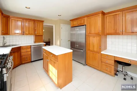 14 Cobblestone Lane Ramsey NJ 07446