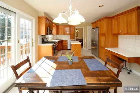 14 Cobblestone Lane Ramsey NJ 07446