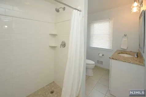 14 Cobblestone Lane Ramsey NJ 07446