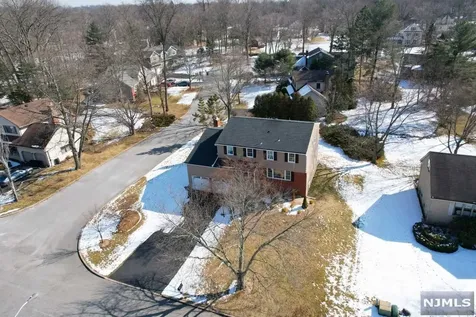 14 Cobblestone Lane Ramsey NJ 07446