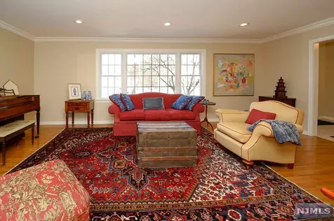 14 Cobblestone Lane Ramsey NJ 07446