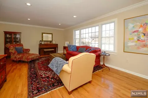 14 Cobblestone Lane Ramsey NJ 07446