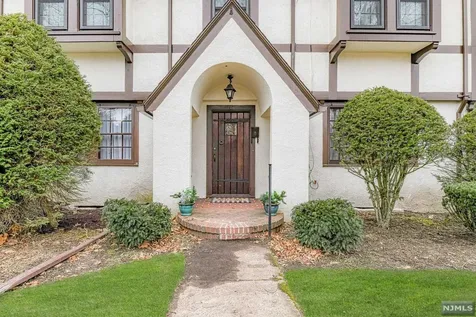286 Hamilton Avenue Glen Rock NJ 07452