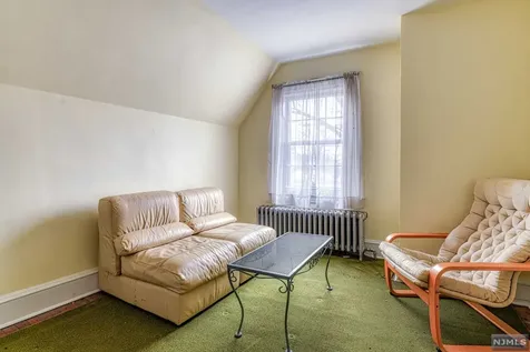 286 Hamilton Avenue Glen Rock NJ 07452