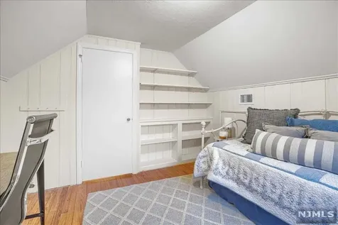301 Kensington Drive Ridgewood NJ 07450