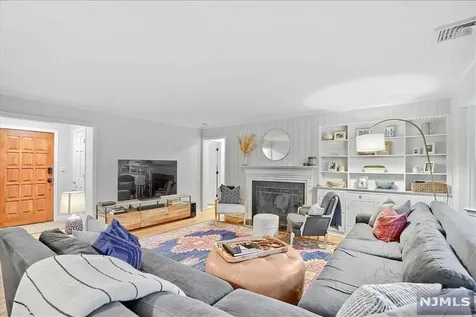 301 Kensington Drive Ridgewood NJ 07450