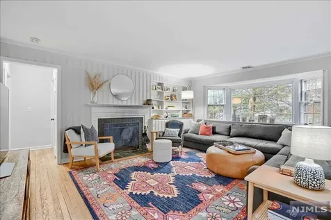 301 Kensington Drive Ridgewood NJ 07450