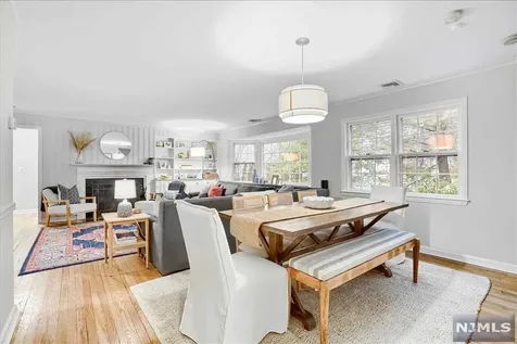 301 Kensington Drive Ridgewood NJ 07450