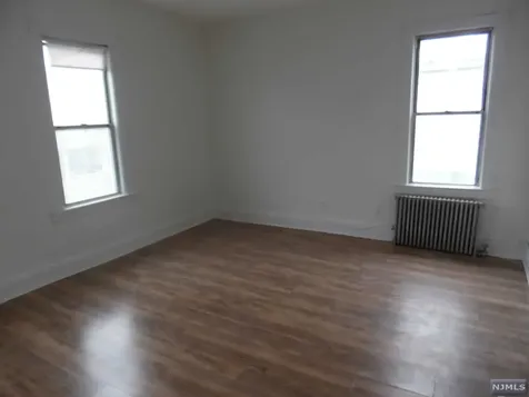 137 Hope Avenue Passaic NJ 07055