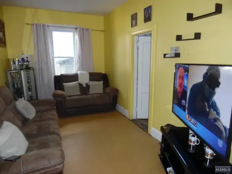 137 Hope Avenue Passaic NJ 07055