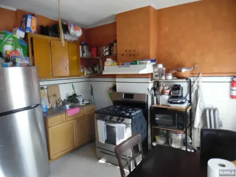 137 Hope Avenue Passaic NJ 07055
