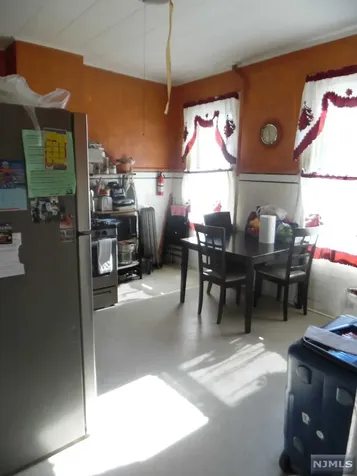 137 Hope Avenue Passaic NJ 07055