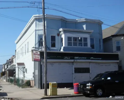 137 Hope Avenue Passaic NJ 07055