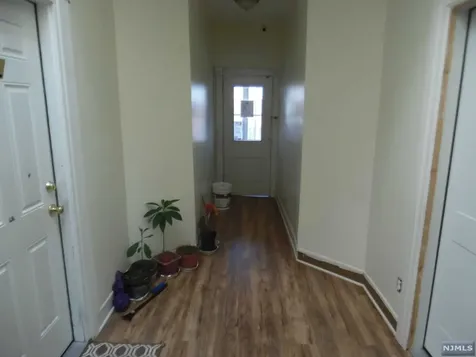 137 Hope Avenue Passaic NJ 07055