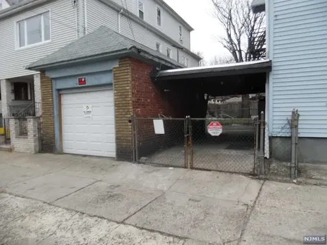 137 Hope Avenue Passaic NJ 07055
