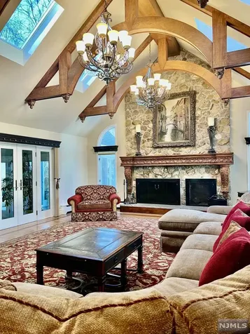 425 Devonshire Drive Franklin Lakes NJ 07417