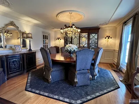 425 Devonshire Drive Franklin Lakes NJ 07417