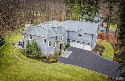 1000 W Saddle River Road Ho-ho-kus NJ 07423