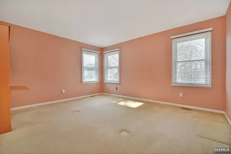 153 Oldwoods Court Mahwah NJ 07430
